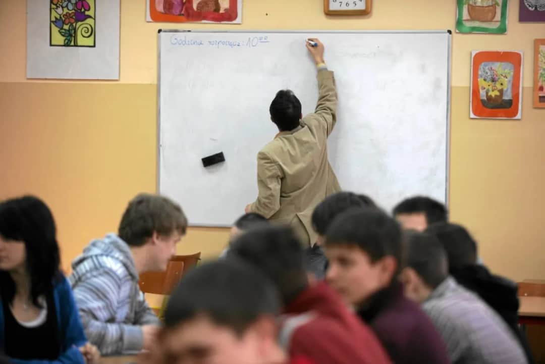 Czy nauczyciel biologii może uczyć przyrody? Sprawdź wymagania i przepisy