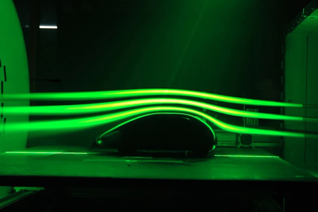 Fizyka: Co to jest siła i jak wpływa na ruch ciał?