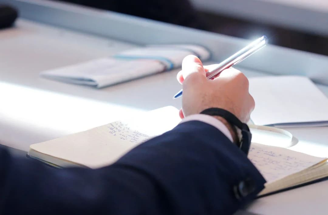 Co po rozszerzonej biologii? Odkryj możliwości studiów i kariery